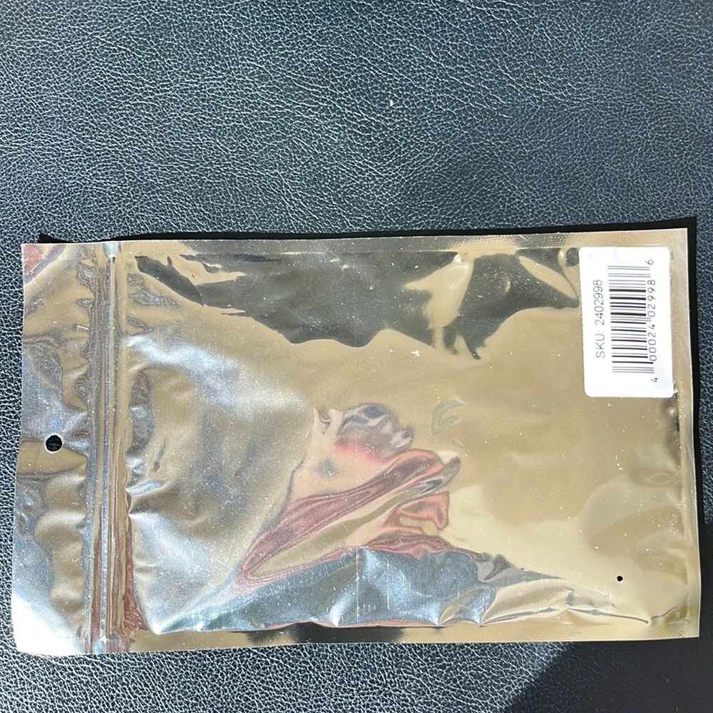 Xmas face mask. NWT.  Offers welcome!